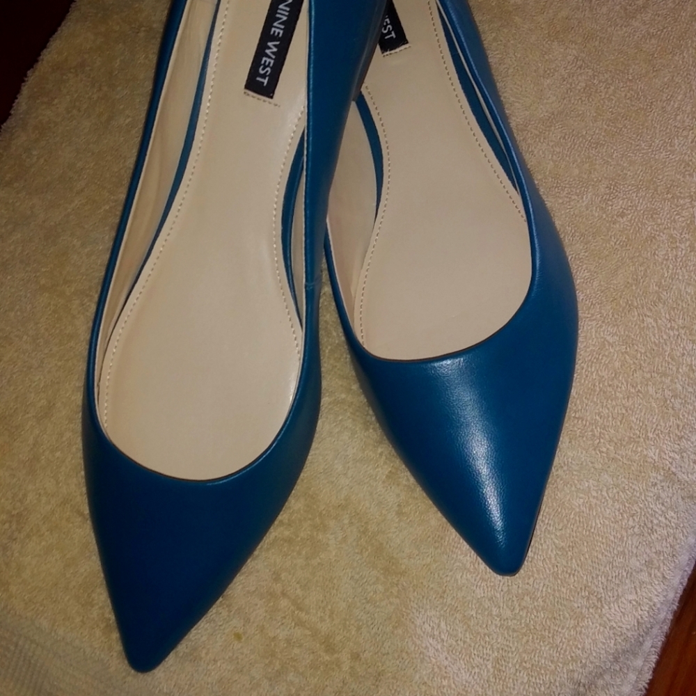 Nine West, 12M Ballet Flats, Teal Dark Green (more on the blue side of teal)